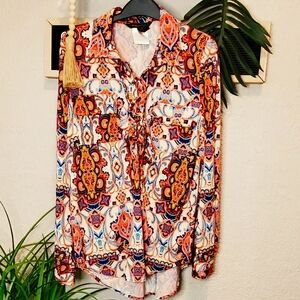 BCBGMaxAzria I Paisley Boho Western Blouse/Tunic w/lace front v neck. Si…